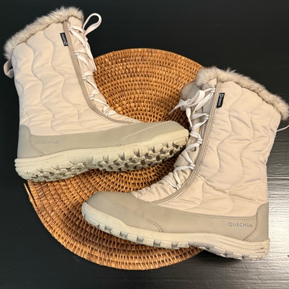 Quechua Women's Beige Winter Boots - Picture 7 of 9